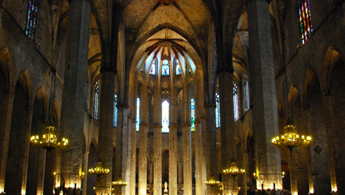 Nef de la cathédrale Sainte-Marie